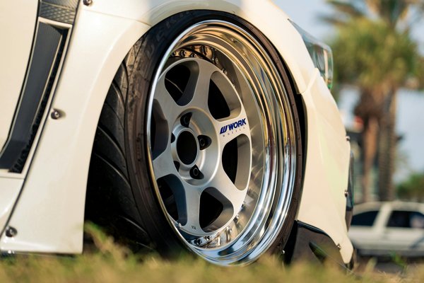 Hoe beïnvloedt de technologie de rijervaring van moderne voertuigen?